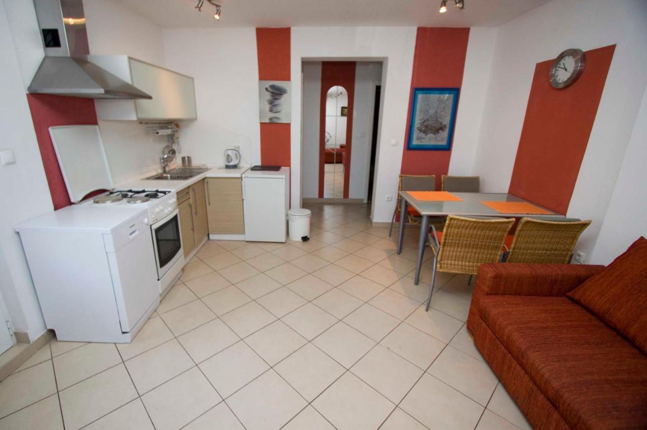 Apartman Mia I Toni Makarska Buitenkant foto